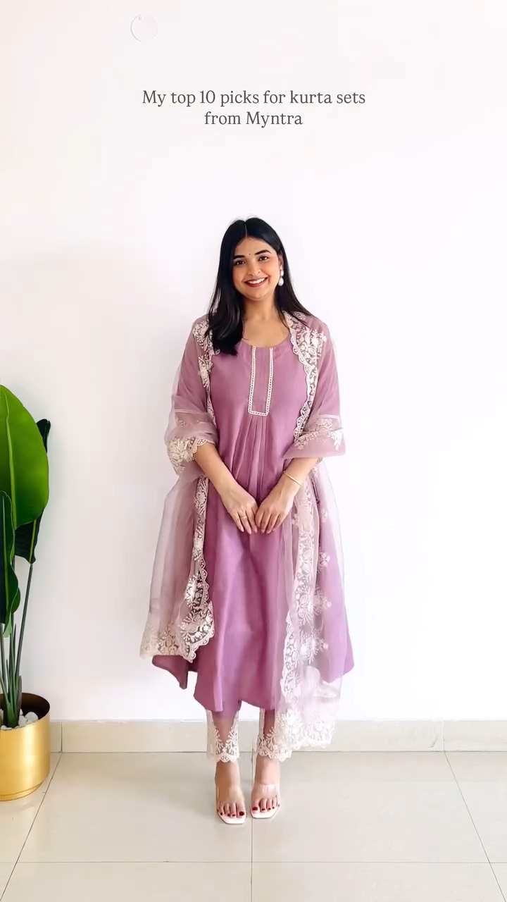 Soft Mauve Embroidered Kurta Set with Sheer Dupatta